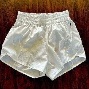 Lululemon track that 5” shorts